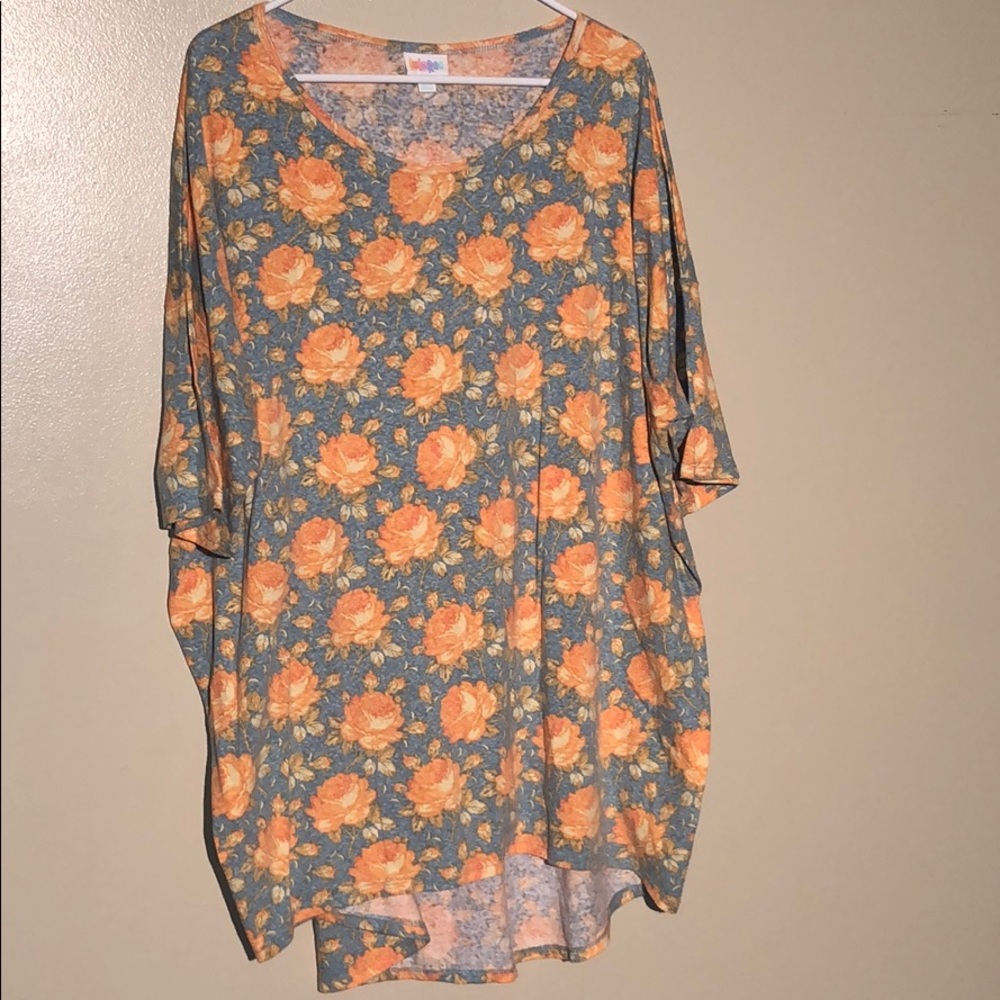 LuLaRoe Tunic Top